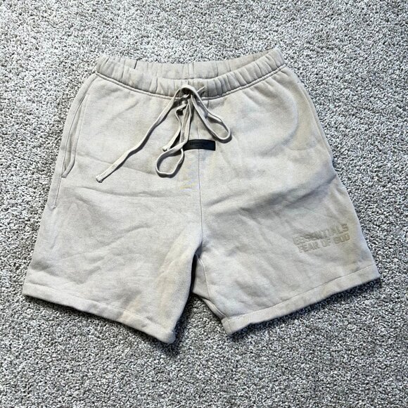 Essentials Fear Of God Mens Small Beige Sweat Shorts Casual Loungewear - Picture 2 of 10
